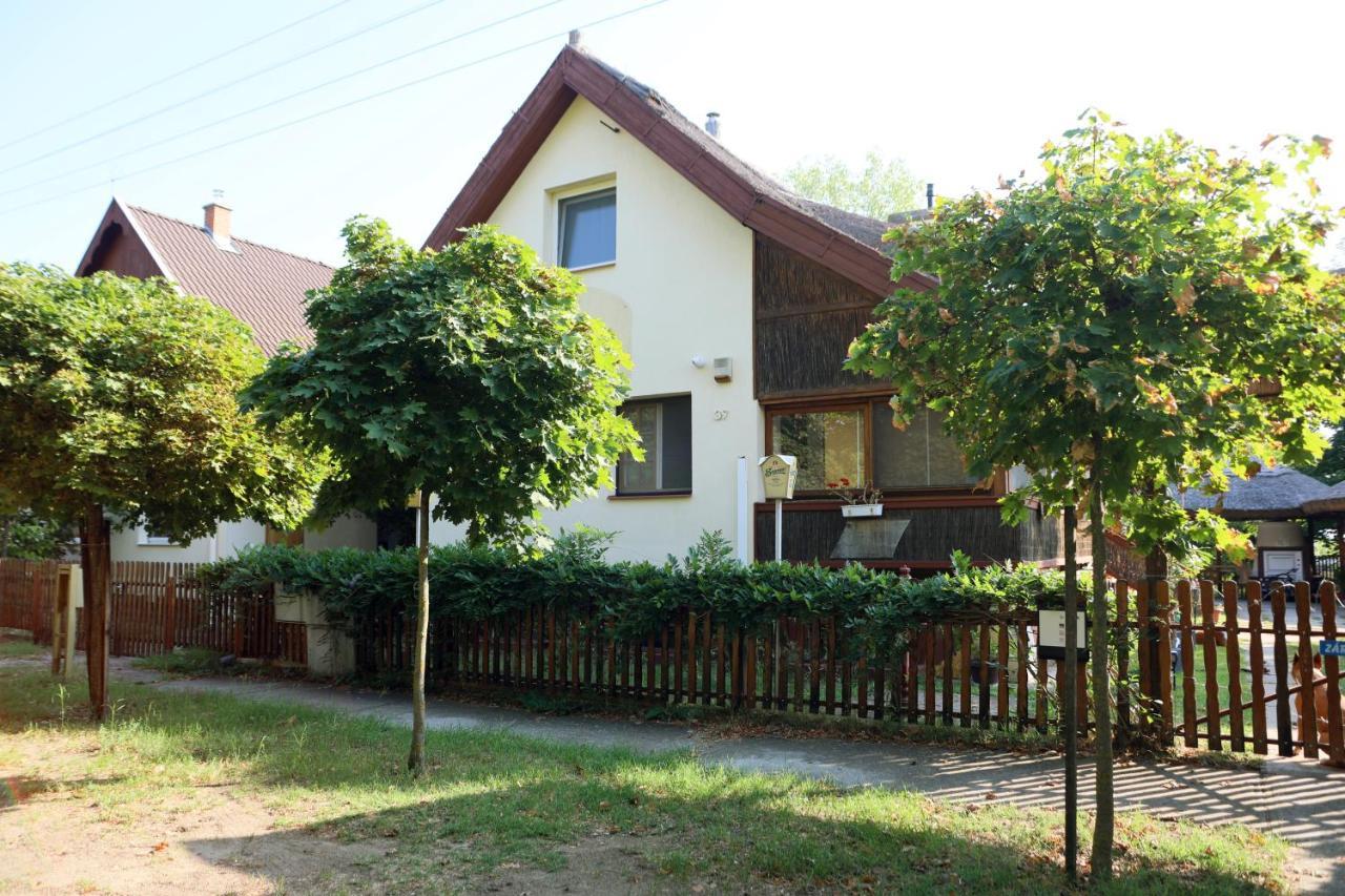 Nyuszis Apartman 基什孔毛伊绍 外观 照片