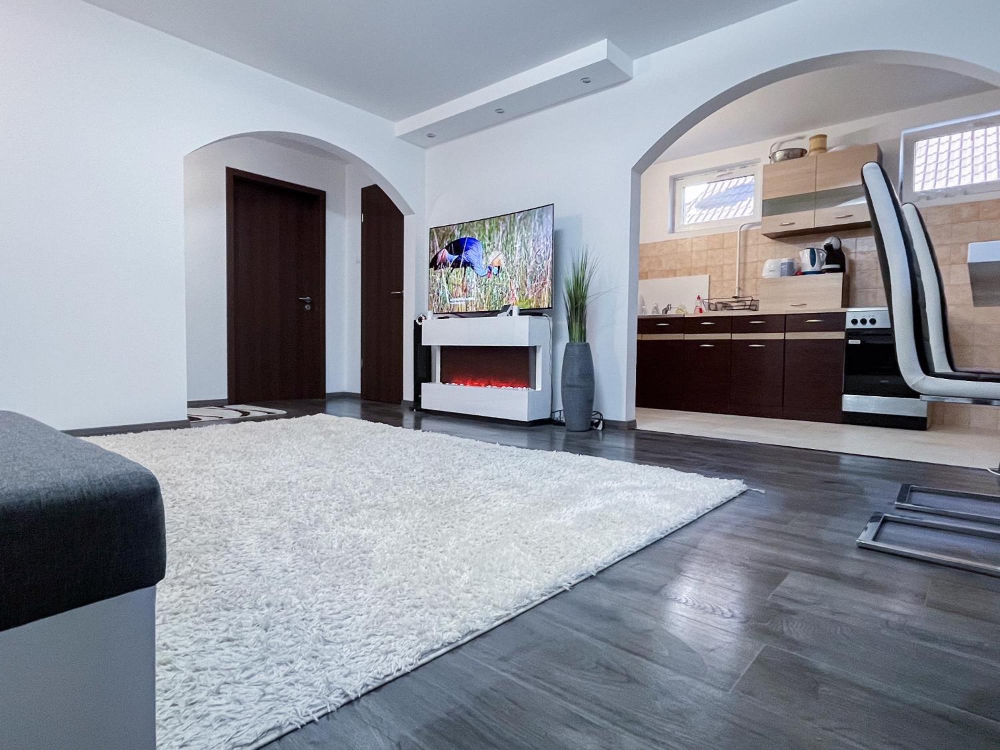 Nyuszis Apartman 基什孔毛伊绍 外观 照片